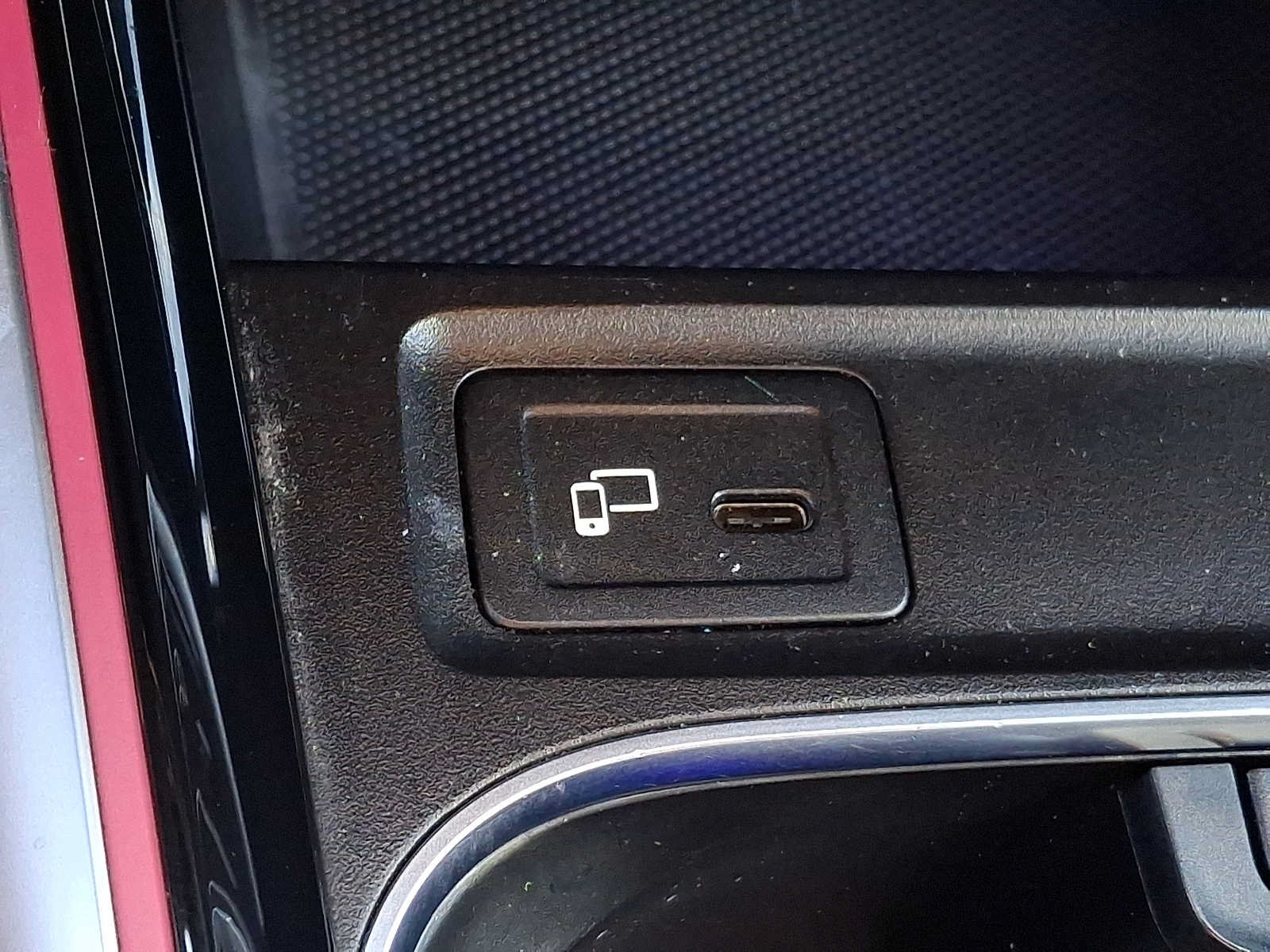 Certified 2022 Mercedes-Benz GLB 250 4MATIC image 20