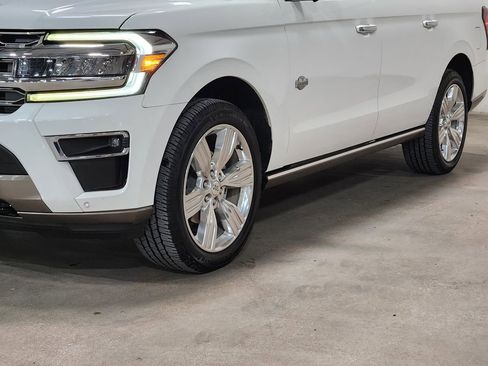 Used 2022 Ford Expedition Max King Ranch image 17