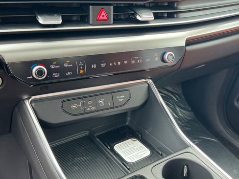 New 2026 Kia Carnival SX FWD image 21