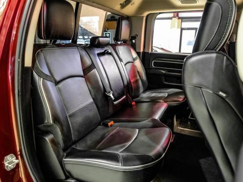 Used 2019 RAM 3500 Laramie image 31