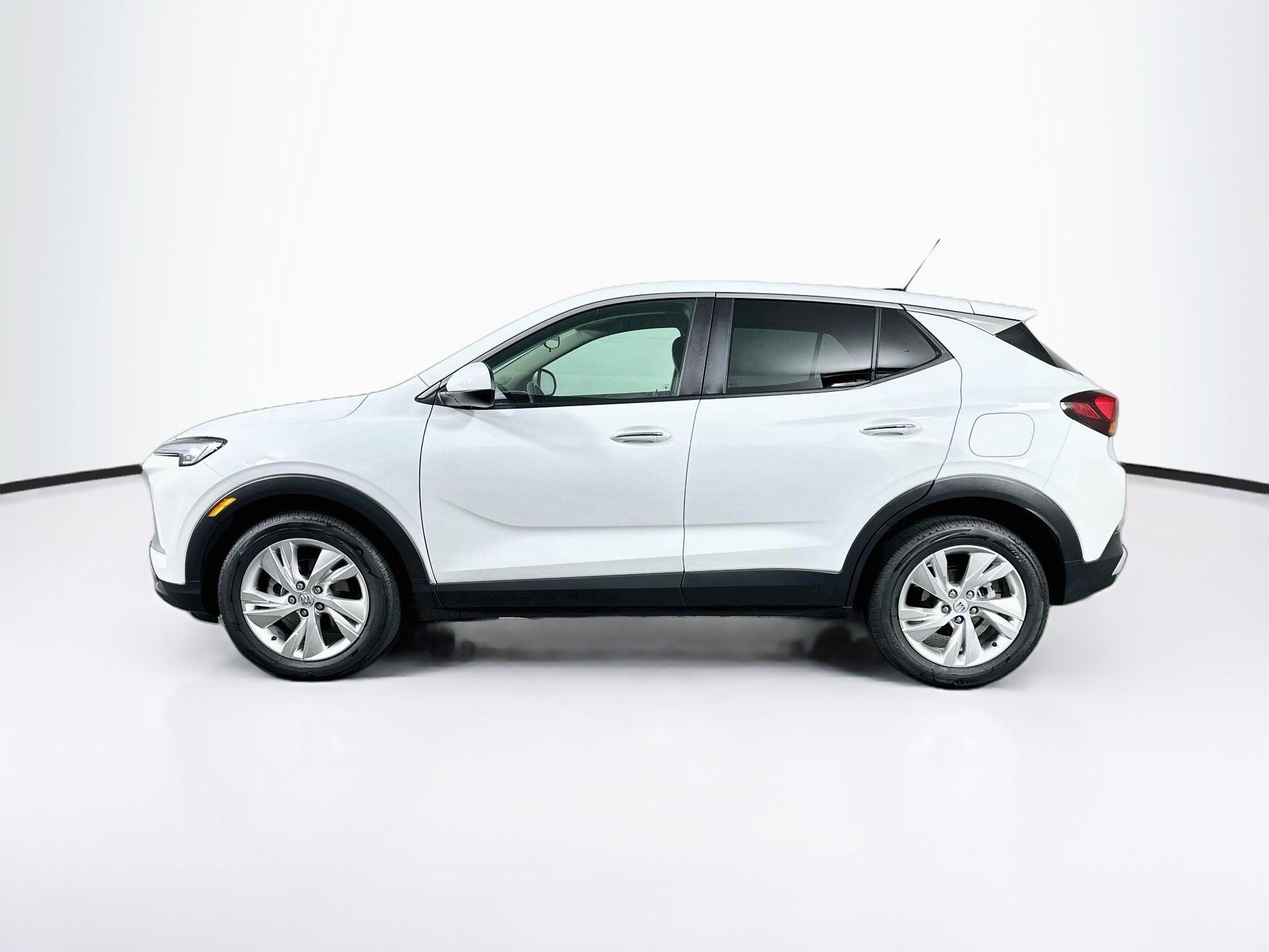 Used 2026 Buick Encore GX Preferred FWD image 4