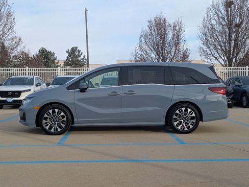 Certified 2025 Honda Odyssey Elite image 9