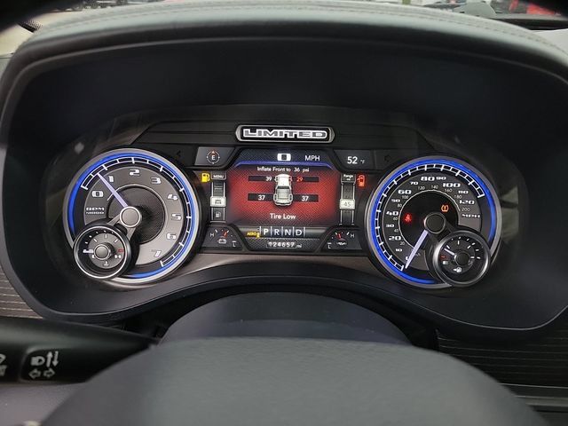 Used 2022 RAM 1500 Limited AWD/4WD image 25