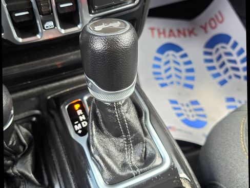 Used 2024 Jeep Wrangler Unlimited Sport AWD/4WD image 19