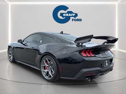 New 2026 Ford Mustang GT Premium w/ GT Performance Package RWD image 9