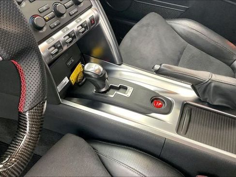 Used 2010 Nissan GT-R Premium AWD/4WD image 15