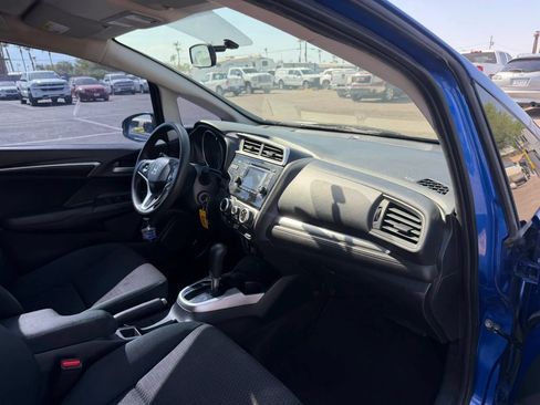Used 2020 Honda Fit LX image 24