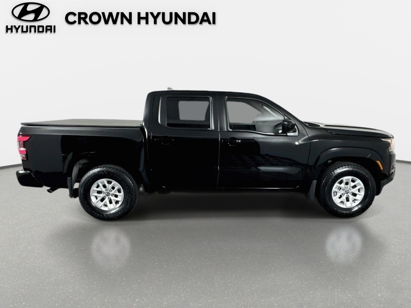 Used 2024 Nissan Frontier SV w/ Technology Package RWD image 5