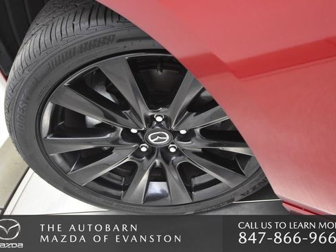 Certified 2025 MAZDA MAZDA3 2.5 Turbo Sedan w/Premium Plus image 32