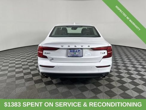 Used 2021 Volvo S60 T6 Momentum AWD/4WD image 6