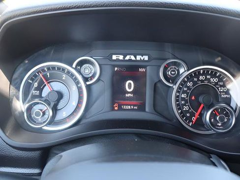 Used 2023 RAM 2500 Big Horn w/ Level 1 Equipment Group AWD/4WD image 18