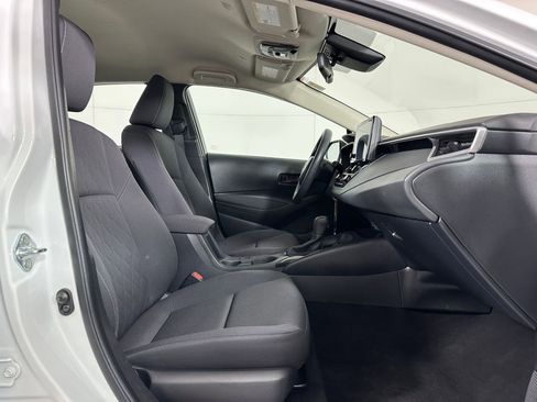 Used 2023 Toyota Corolla LE image 28