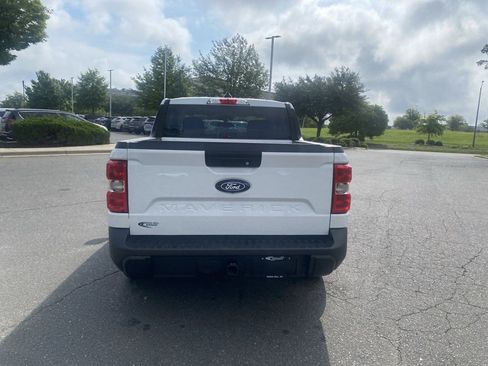 Used 2025 Ford Maverick XL FWD image 6