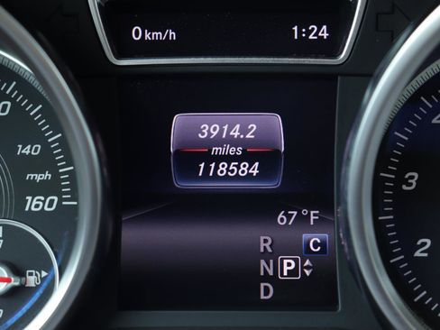 Used 2017 Mercedes-Benz GLE 350 image 23