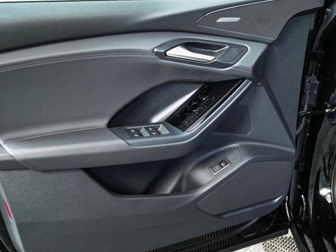 New 2027 Audi Q6 e-tron Premium Plus AWD/4WD image 6