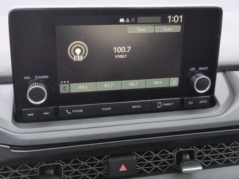 Used 2025 Honda Accord SE image 28