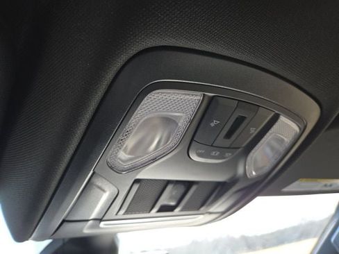 Used 2022 RAM 1500 Big Horn image 10