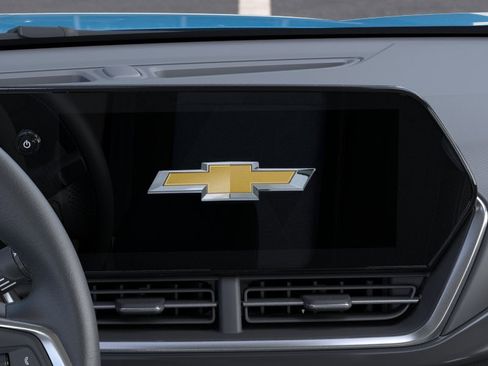 New 2026 Chevrolet Trax ACTIV FWD image 20