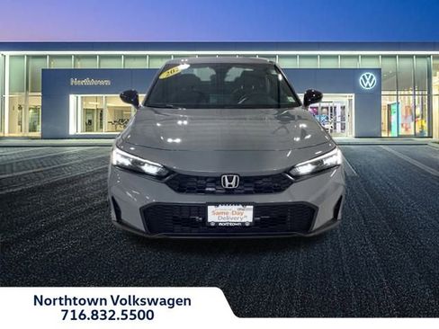 Used 2025 Honda Civic Sport image 3