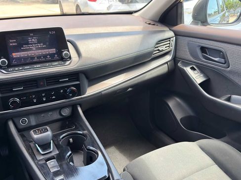 Used 2023 Nissan Rogue S FWD image 25