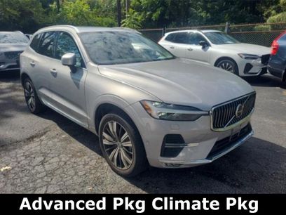 Used 2022 Volvo XC60 B5 Inscription w/ Advanced Package