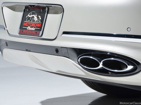 Used 2022 Bentley Continental GT image 19