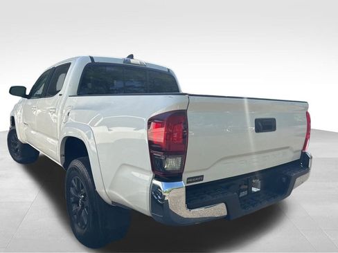 Used 2023 Toyota Tacoma SR5 w/ SR5 Appearance Package image 14