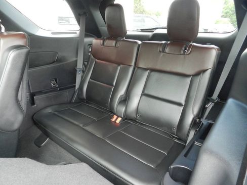 Used 2022 Ford Explorer Platinum w/ Equipment Group 601A AWD/4WD image 11