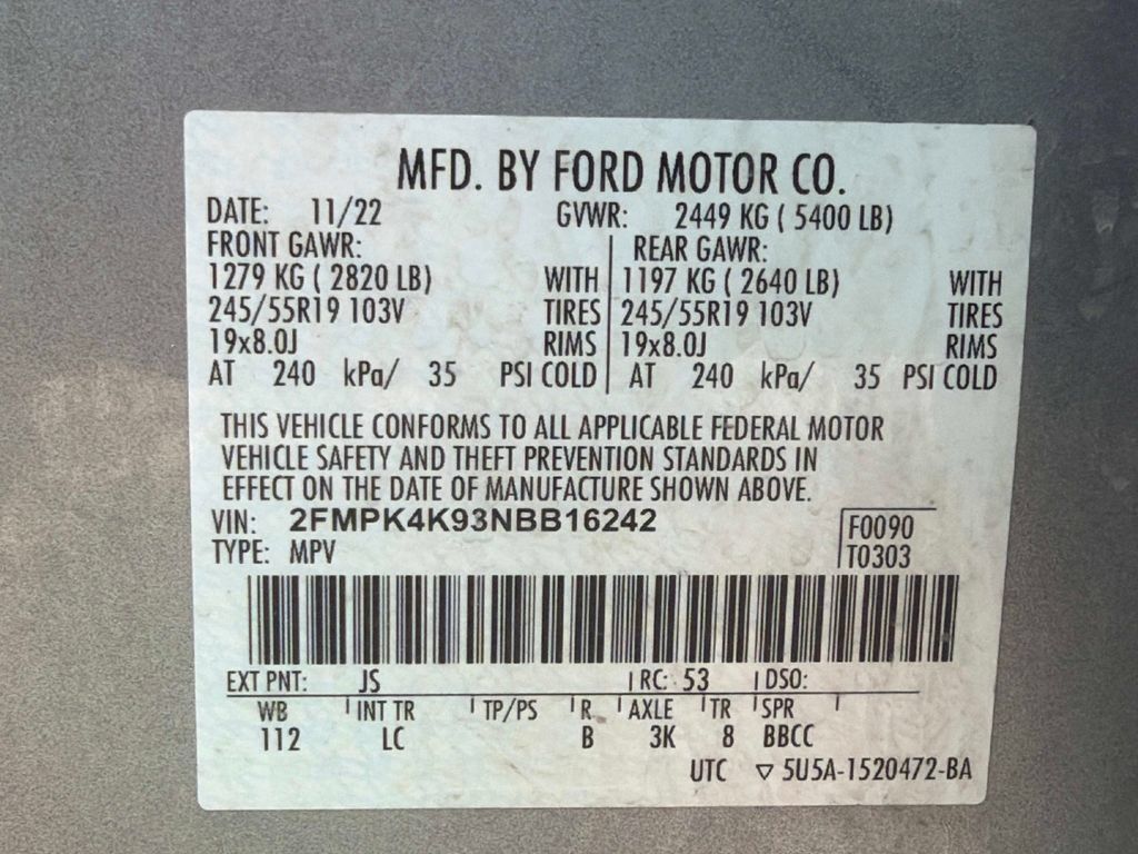 Used 2022 Ford Edge Titanium AWD/4WD image 35