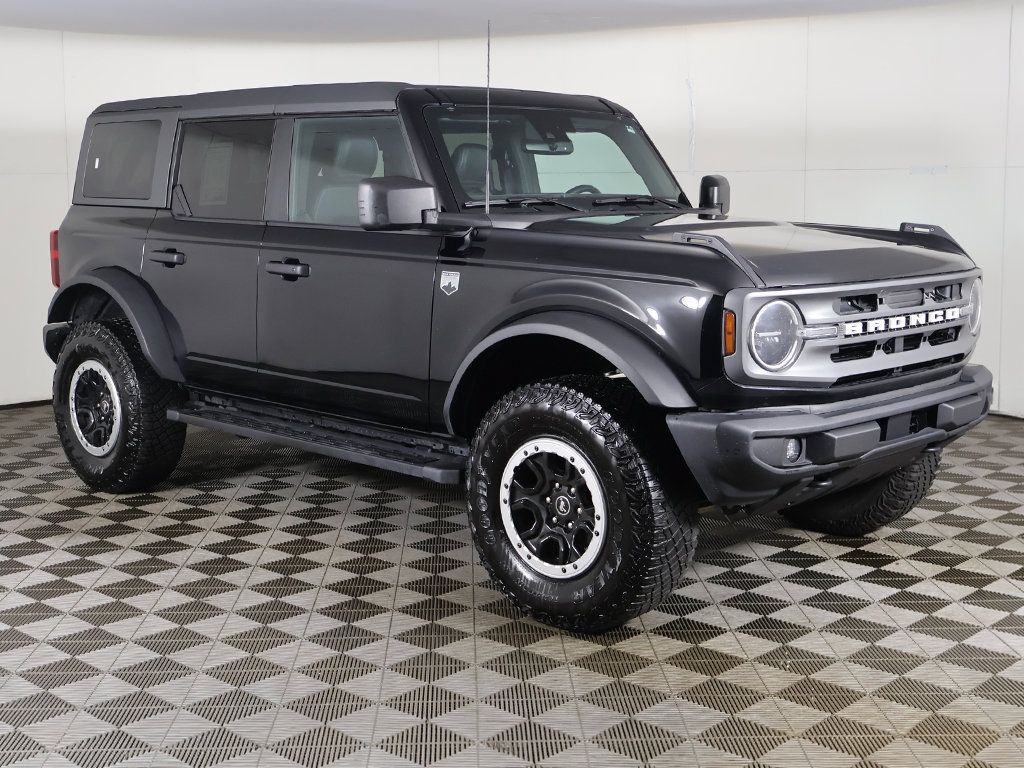 Used 2024 Ford Bronco Big Bend w/ Sasquatch Package AWD/4WD image 2