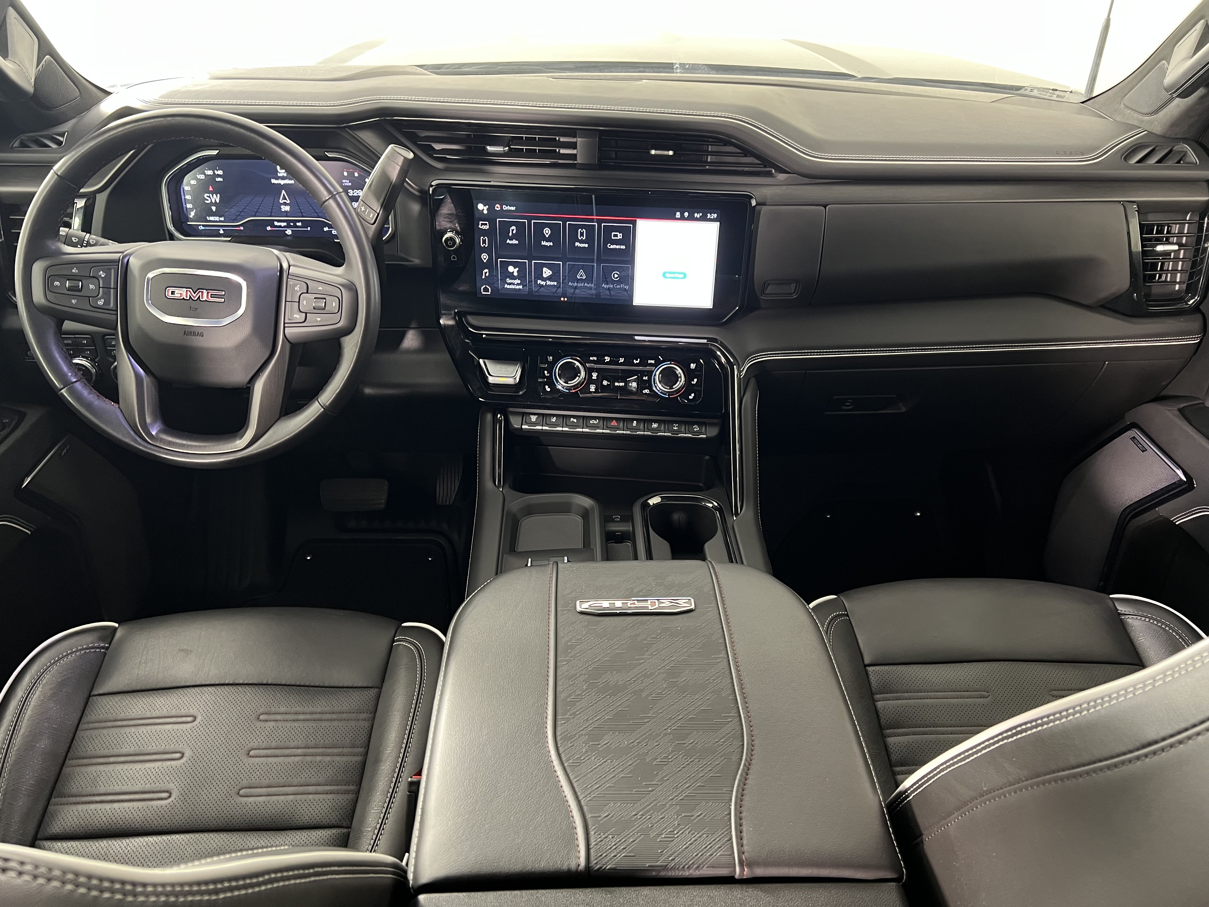 Used 2024 GMC Sierra 2500 AT4X AWD/4WD image 23