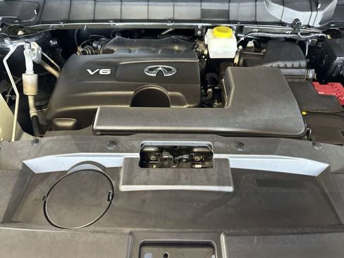 Used 2023 INFINITI QX60 Pure AWD/4WD image 12