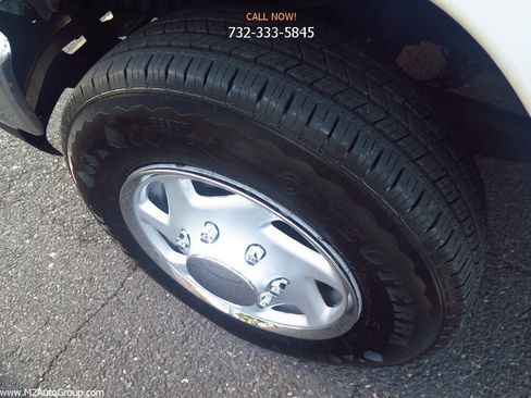 Used 2011 Ford E-250 and Econoline 250 w/ PWR Group image 23