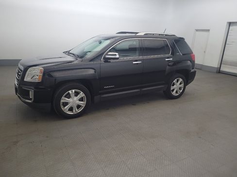 Used 2017 GMC Terrain SLT AWD/4WD image 2