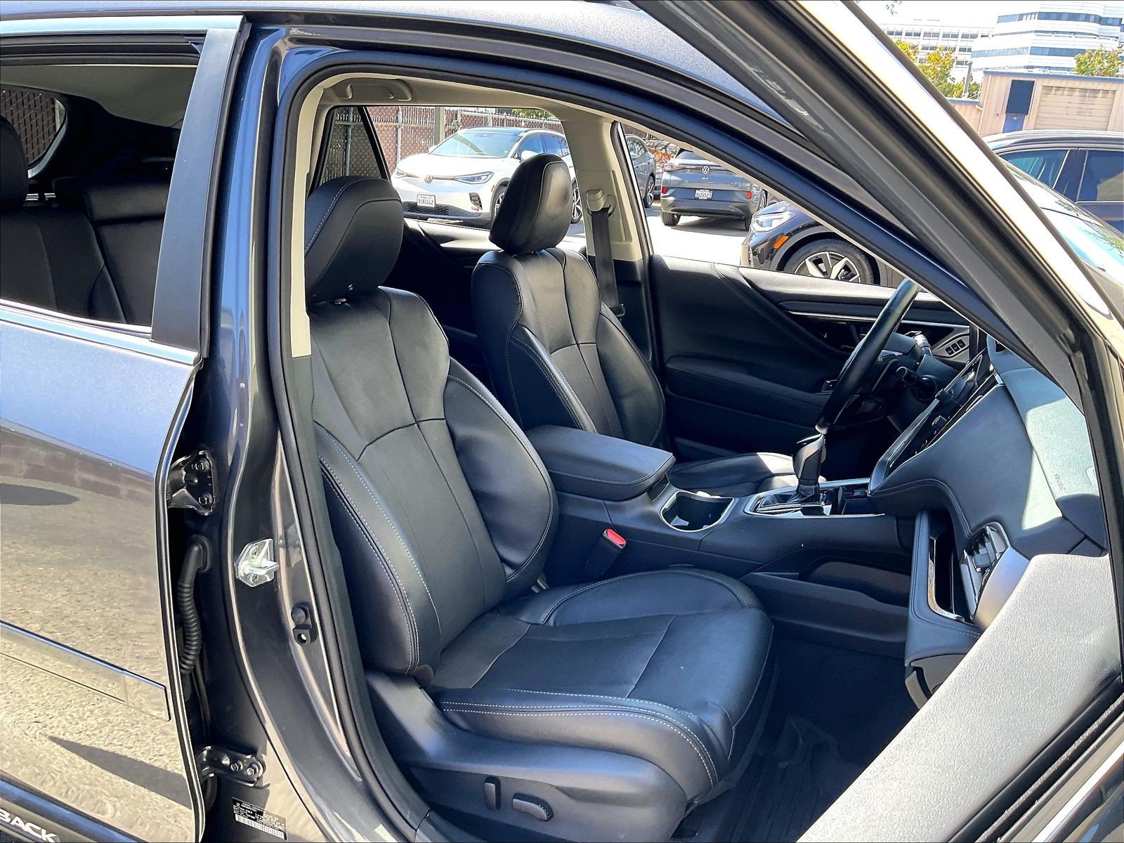 Used 2023 Subaru Outback Limited XT AWD/4WD image 6