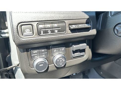 Used 2023 GMC Yukon XL Denali w/ Max Trailering Package AWD/4WD image 22