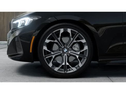 New 2026 BMW 330i xDrive Sedan w/ Convenience Package AWD/4WD image 7