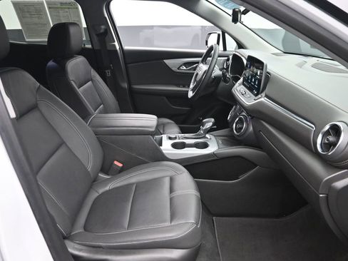 Used 2023 Chevrolet Blazer LT w/ Sound & Technology Package image 7
