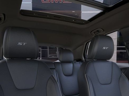 New 2026 Buick Encore GX Sport Touring w/ Studio Series AWD/4WD image 24