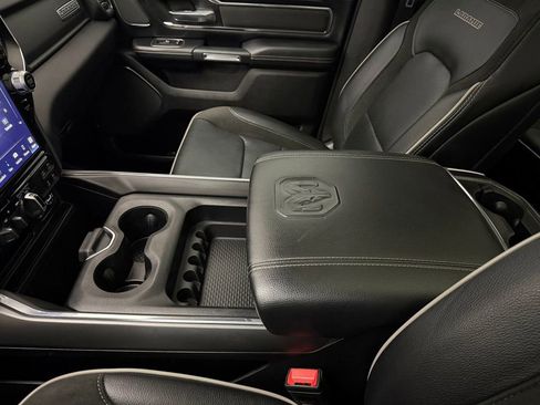 Used 2024 RAM 1500 Laramie AWD/4WD image 30