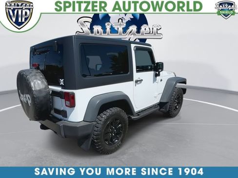 Used 2015 Jeep Wrangler Sport AWD/4WD image 9