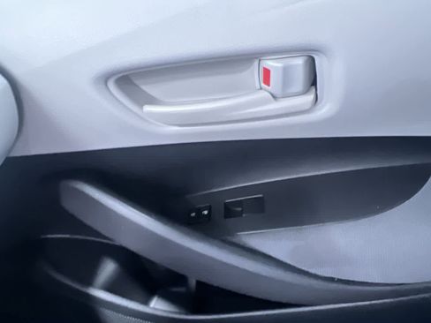 Used 2024 Toyota Corolla LE w/ LE Convenience Package image 34