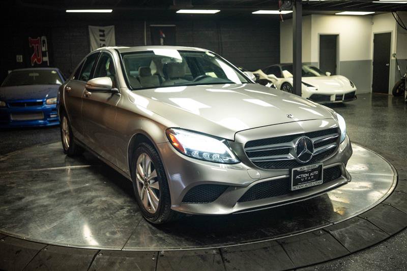 Used 2019 Mercedes-Benz C 300 4MATIC Sedan image 5