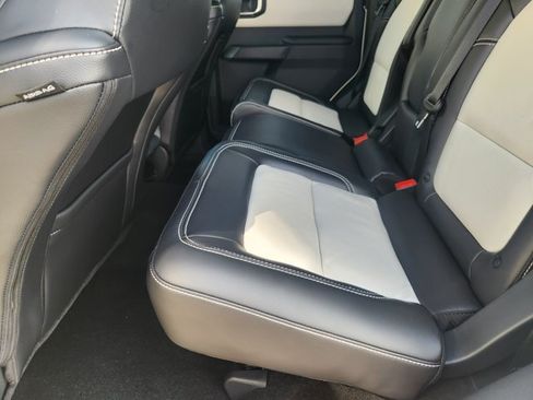 New 2026 Ford Bronco Outer Banks w/ Sasquatch Package AWD/4WD image 21