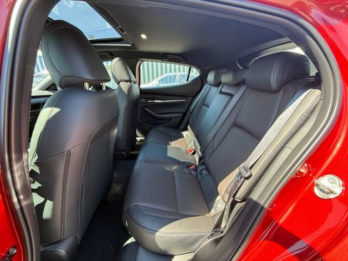New 2026 MAZDA MAZDA3 Hatchback w/Premium Plus Pkg AWD/4WD image 26