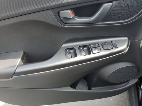 Certified 2023 Hyundai Kona SEL AWD/4WD image 19