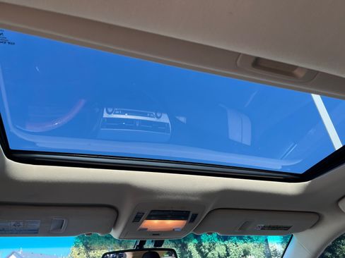 Used 2010 Lexus RX 350 AWD w/ Premium Pkg image 33