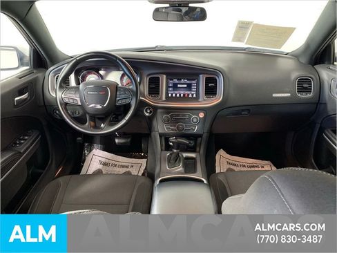 Used 2022 Dodge Charger SXT image 33