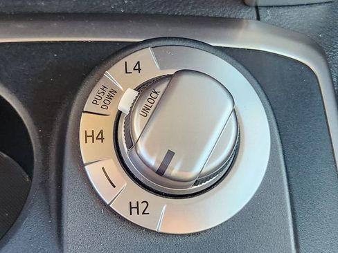 Used 2022 Toyota 4Runner SR5 Premium w/ Moonroof Package image 25