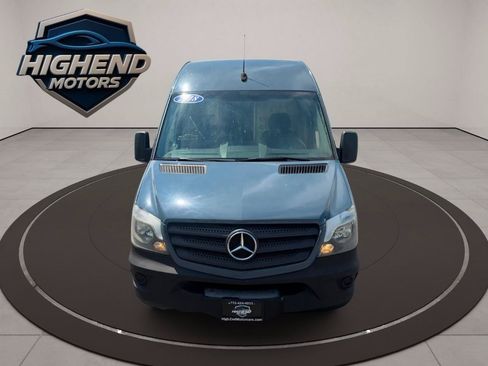 Used 2018 Mercedes-Benz Sprinter 2500 image 8